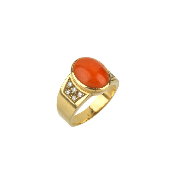 



CORAL AND DIAMOND RING IN 18KT YELLOW GOLD