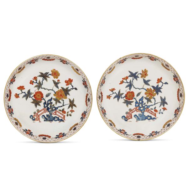 A PAIR OF BOWLS, MANUFACTORY PASQUALE RUBATI, MILANO, 1770-1780