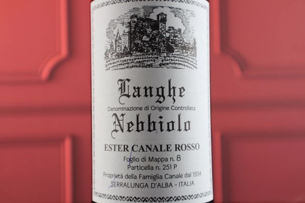 



Langhe Nebbiolo Ester Canale Rosso 2017