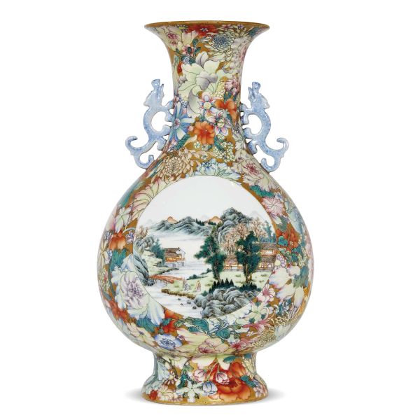 A VASE, CHINA, REPUBLIC PERIOD (1912-1949)