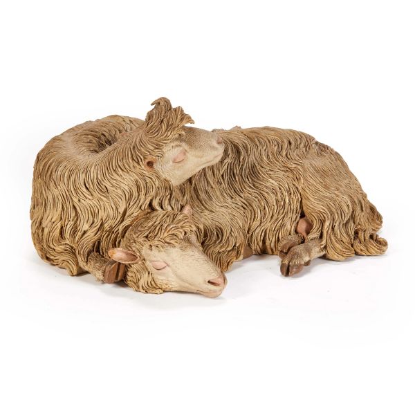 



A PAIR OF SLEEPING SHEEP, NAPLES, 18TH/19TH CENTURY