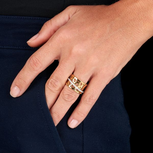 PASQUALE BRUNI ANELLO A FASCIA CON DIAMANTI