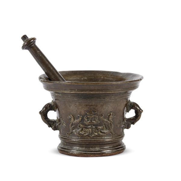 A FLORENTINE MORTAR, 17TH CENTURY