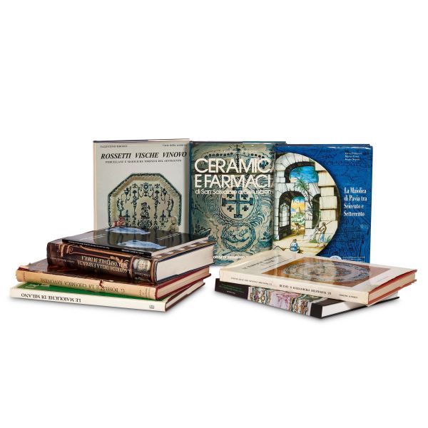 



MAIOLICA. NORTHERN ITALY. Lot of nine books