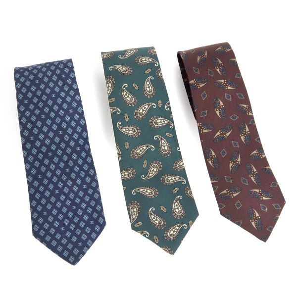 



CHANEL TIES