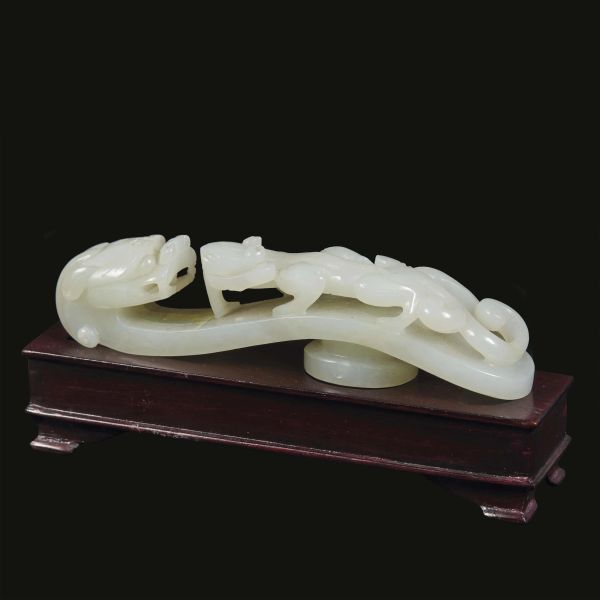 A JADE BUCKLE, CHINA, QING DYNASTY, 18TH CENTURY