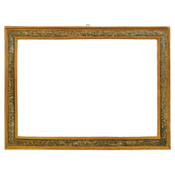 



A MARCHES FRAME, 17TH CENTURY