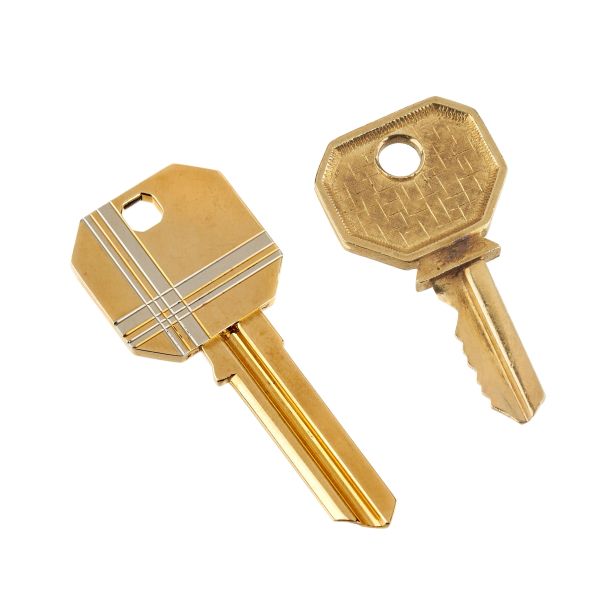 



TWO KEYS IN 18KT GOLD