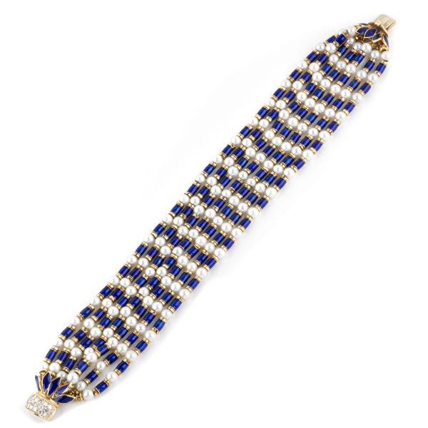 PEARL AND DIAMOND BAND BRACELET IN 18KT YELLOW GOLD