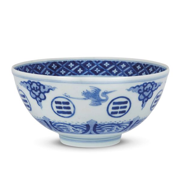 A BOWL, CHINA, QING DYNASTY, 19TH CENTURY