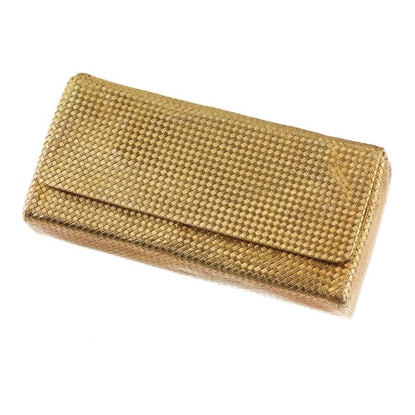 



18KT YELLOW GOLD CLUTCH