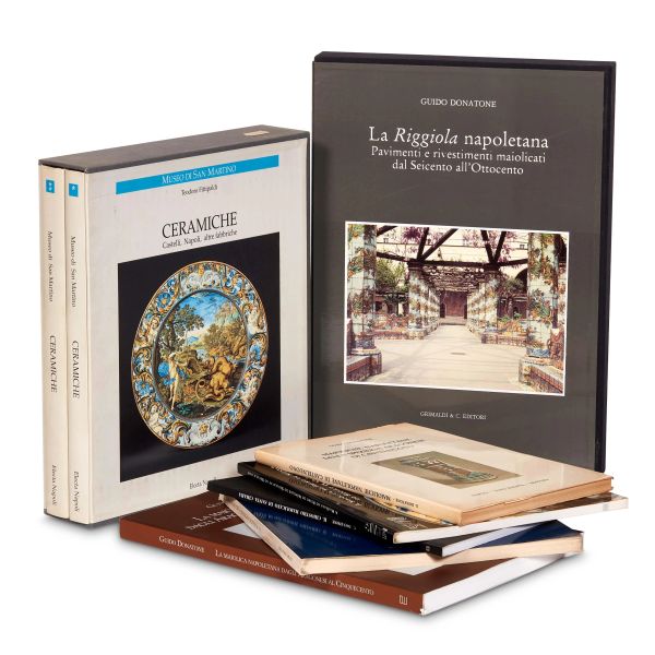 



MAIOLICA. NAPOLI. Lotto di otto volumi.