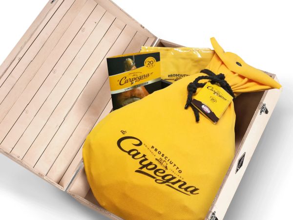 



Beretta - Un Prosciutto di Carpegna Dop 20 Mesi e Parannanza in Forziere Legno