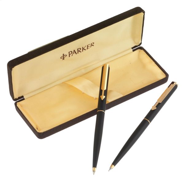      PARKER ARROW MATTE BLACK PARURE 