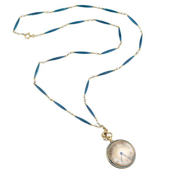 NECKLACE WITH A SMALL POCKET WATCH IN 18KT YELLOW GOLD