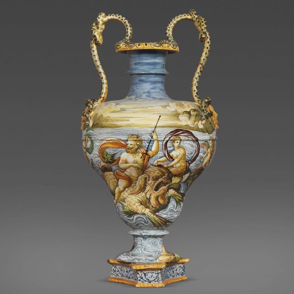 AN ANPHORA VASE, URBINO, WORKSHOP OF ORAZIO FONTANA, 1560-1570