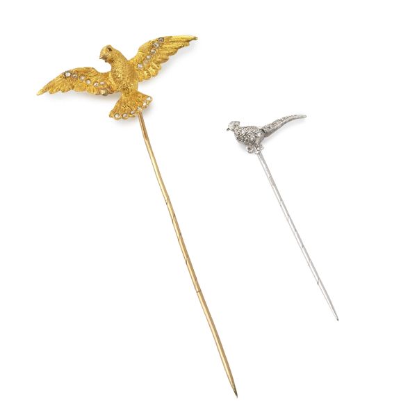 TWO ANIMALIER BROOCHES IN 18KT GOLD