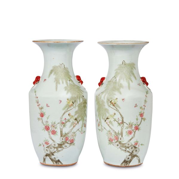 



COPPIA DI VASI, CINA, DINASTIA QING, SEC. XIX&ndash;XX