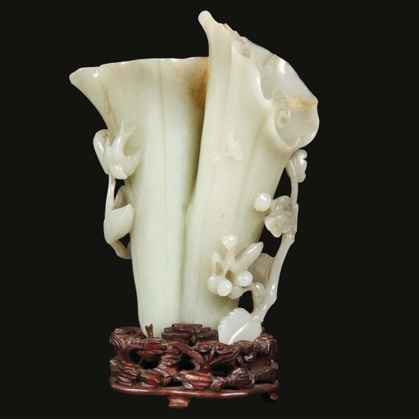 A CARVING, CHINA, QING DYNASTY, 18TH CENTURY