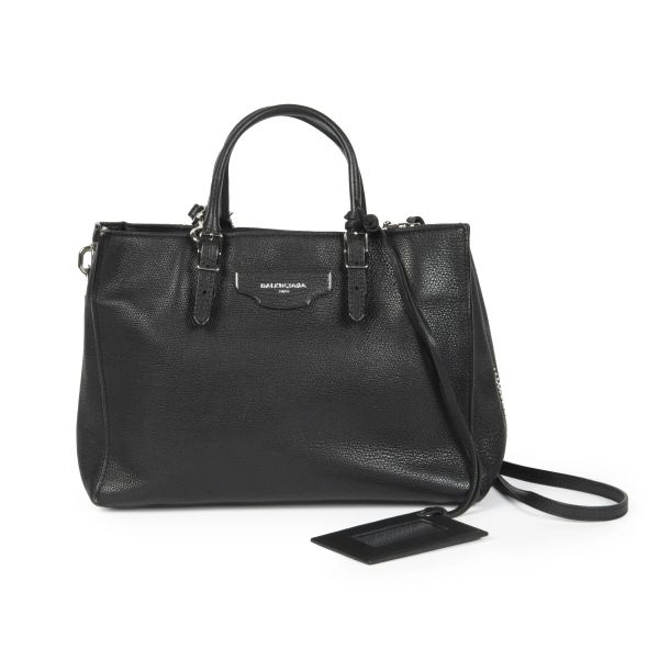 



BALENCIAGA BORSA A MANO