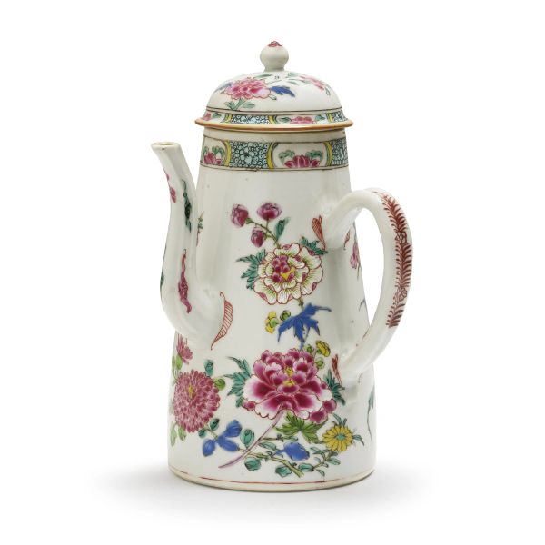 



CAFFETTIERA IN PORCELLANA FAMIGLIA ROSA CON COPERCHIO, CINA, DINASTIA QING, SEC. XVIII