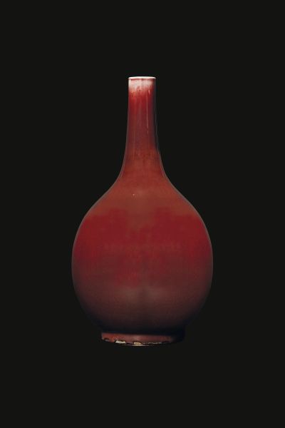 A VASE, CHINA, QING DYNASTY, 18TH-19TH CENTURIES