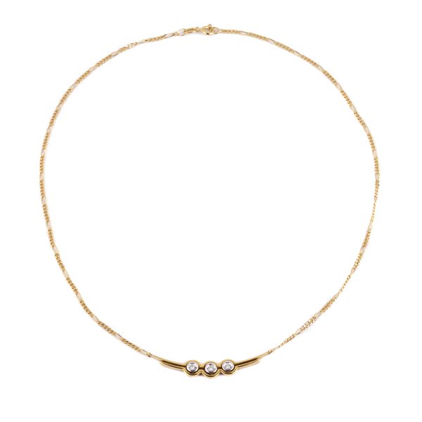 



DIAMOND NECKLACE IN 18KT YELLOW GOLD