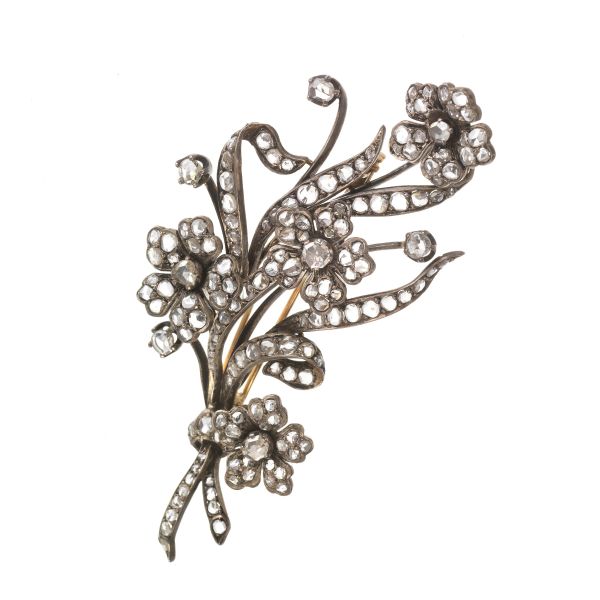 FLOWERING BRANCH DIAMOND BROOCH IN GOLD AND SILVER