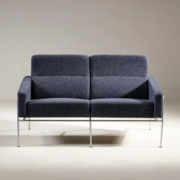 



Arne Jacobsen