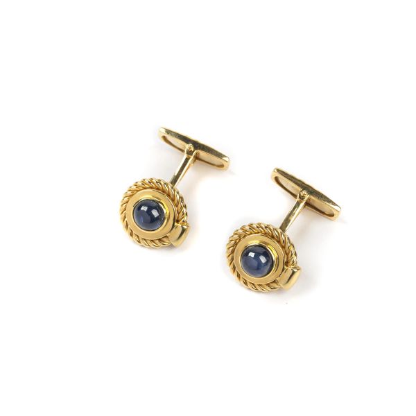



SAPPHIRE CUFFLINKS IN 18KT YELLOW GOLD