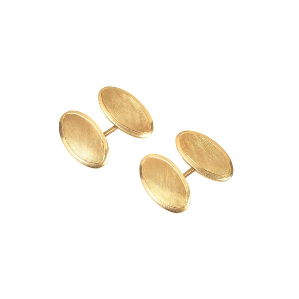 



PAIR OF CUFFLINKS IN 18KT YELLOW GOLD