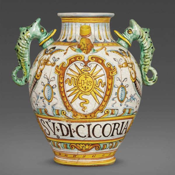 A TWO-HANDLED VASE, MONTELUPO, SECOND HALF 17TH CENTURY