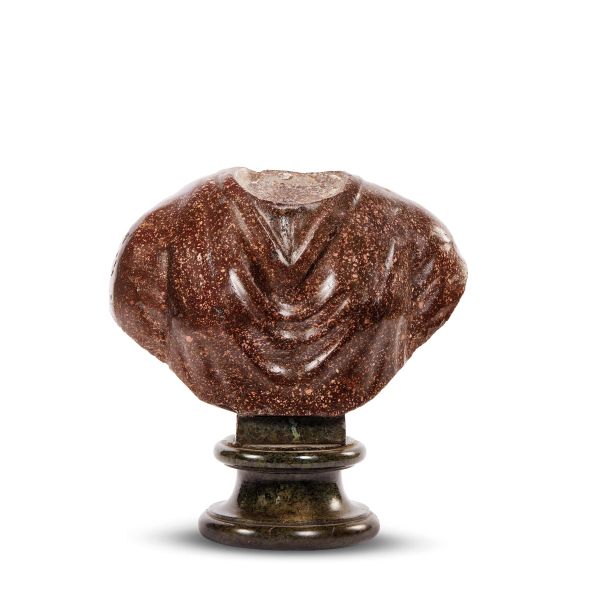 A SMALL ROMAN ACEPHALOUS BUST, 19TH CENTURY