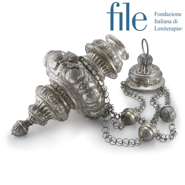 A SILVER PENDANT LAMP, 18TH CENTURY