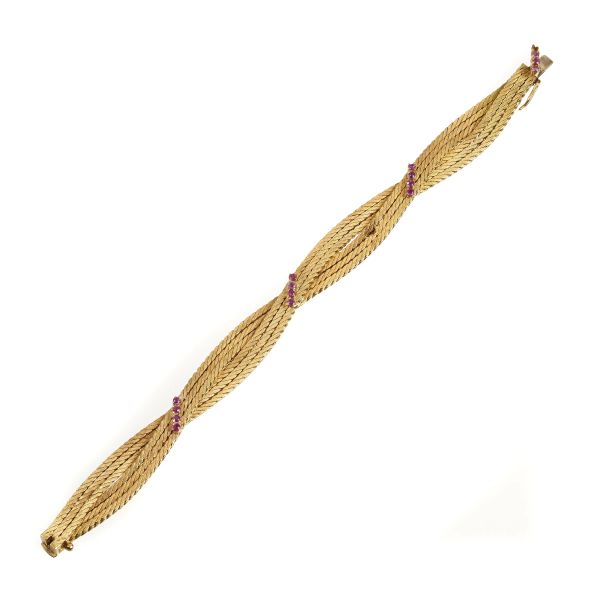 



RUBY BRACELET IN 18KT YELLOW GOLD