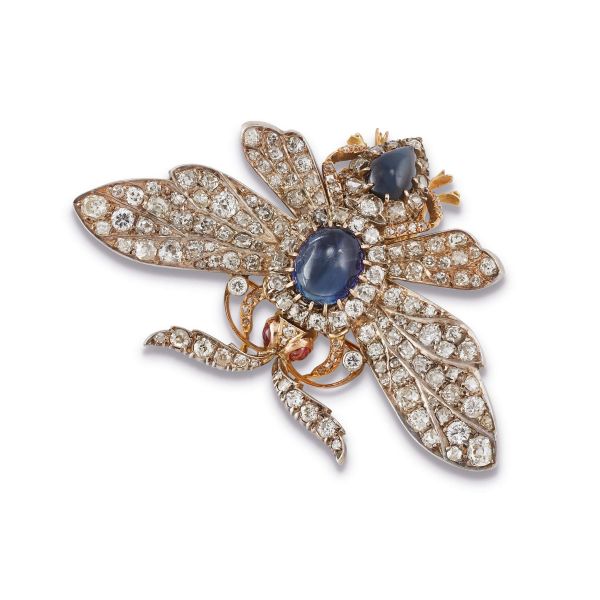 



GRANDE SPILLA-PENDENTE A FORMA DI INSETTO