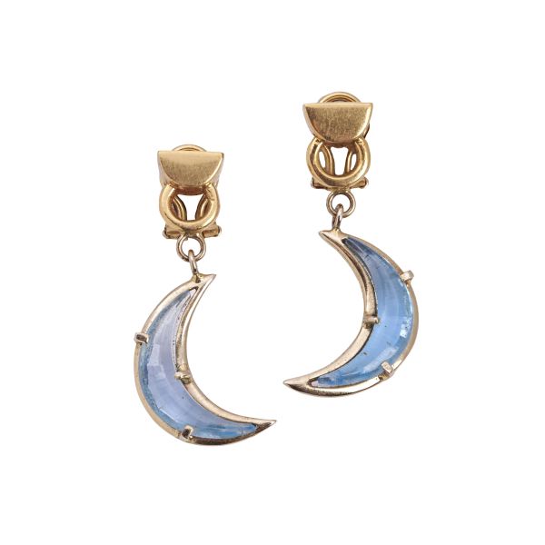 



HALF-MOON SHAPED DROP EARRINGS IN 18KT TWO TONE GOLD