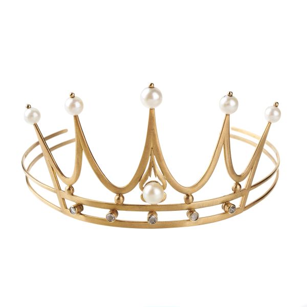 



SMALL PEARL TIARA IN 18KT YELLOW GOLD