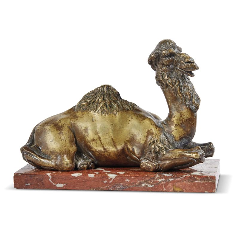 France, 19th century, A dromedary, gilt bronze on a marble base, 18,5x23,5x13,5 cm  - Auction Sculptures and works of art from the middle ages to the 19th century - Pandolfini Casa d'Aste