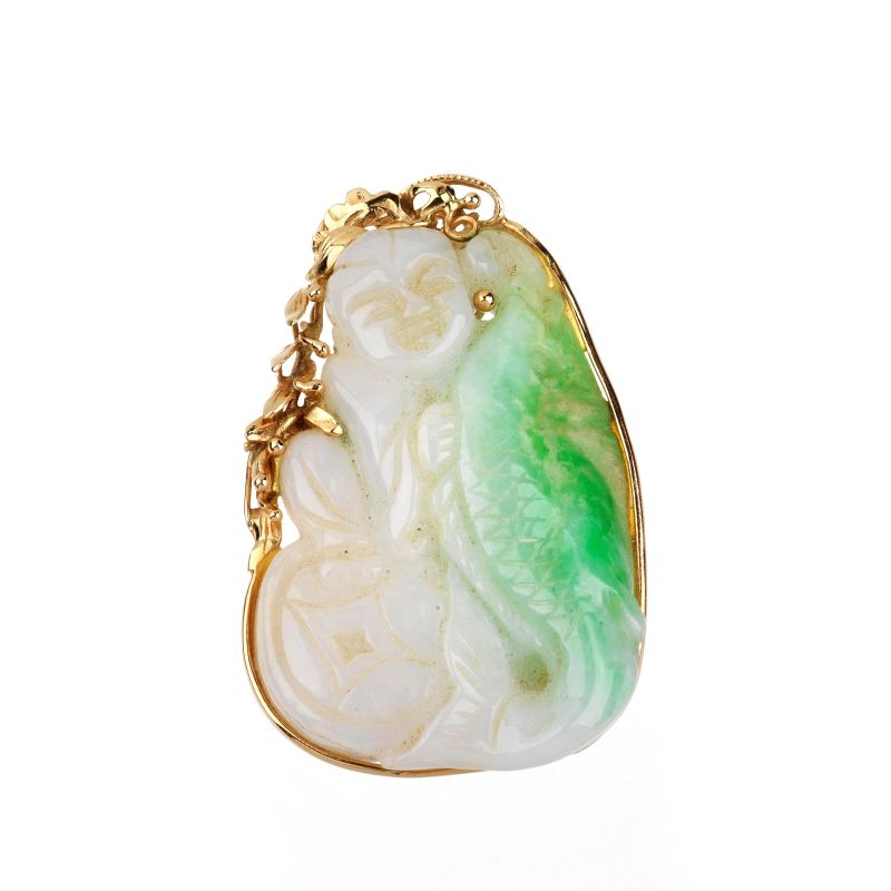 PENDANT IN 14KT GOLD WITH AN ENGRAVED JADE  - Auction ONLINE AUCTION | JEWELS - Pandolfini Casa d'Aste