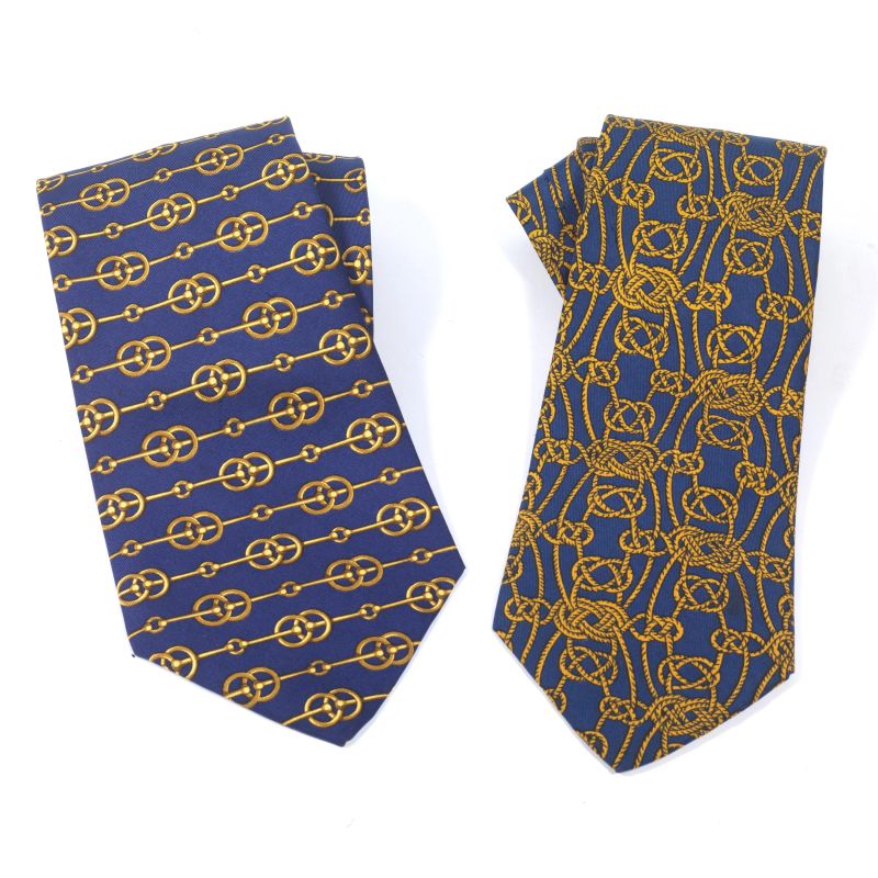 TWO HERMES TIES  - Auction VINTAGE FASHION: HERMES, LOUIS VUITTON AND OTHER GREAT MAISON BAGS AND ACCESSORIES - Pandolfini Casa d'Aste