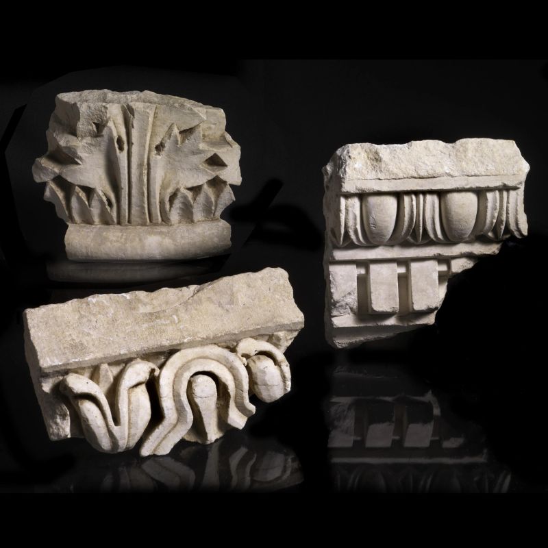 



GRUPPO DI FRAMMENTI ARCHITETTONICI  - Auction ANTIQUITIES - Pandolfini Casa d'Aste