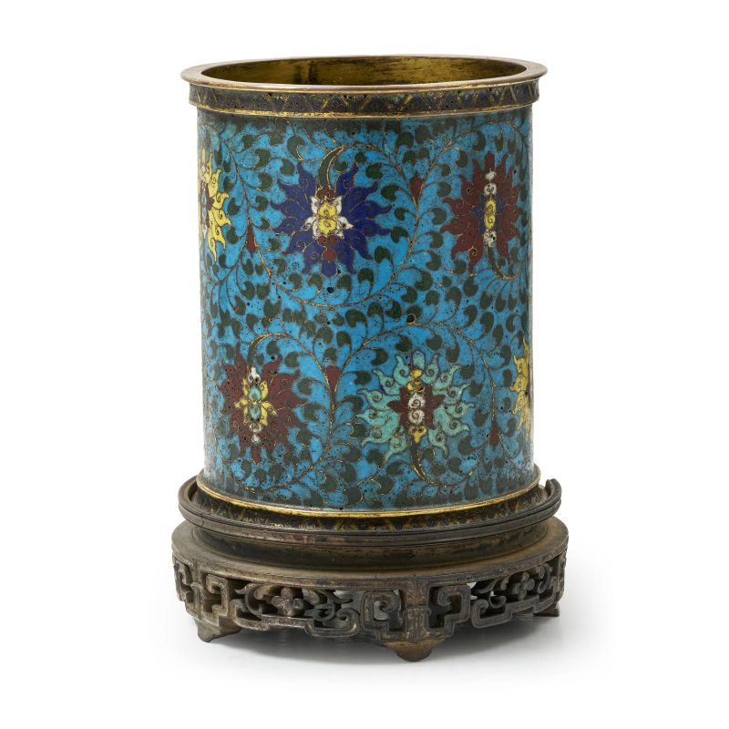 



A CLOISONN&Eacute; ENAMEL BRUSH POT, CHINA, QING DYNASTY, 18TH CENTURY  - Asta Arte Orientale | 东方艺术 - Pandolfini Casa d'Aste
