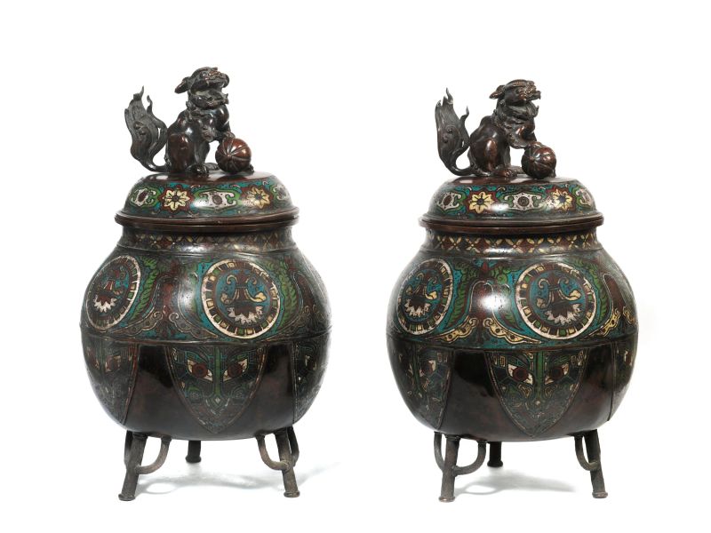 COPPIA DI INCENSIERI, GIAPPONE, SEC. XIX  - Auction Asian Art - Pandolfini Casa d'Aste