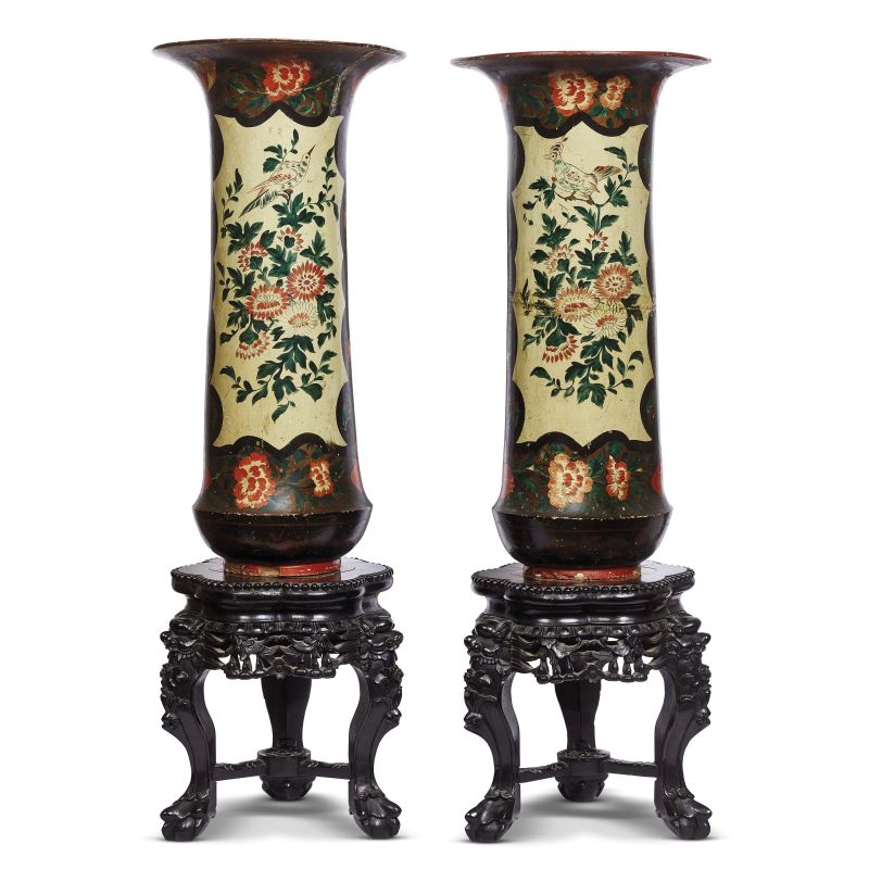 A PAIR OF ENGLISH VASES, 19TH CENTURY  - Auction FURNITURE AND WORKS OF ART FROM PRIVATE COLLECTIONS - Pandolfini Casa d'Aste