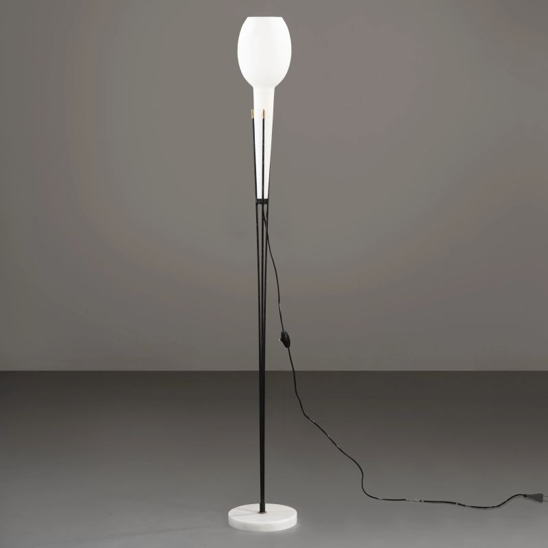 Gianfranco Frattini : 



Stilux  - Asta DESIGN E ARTI DECORATIVE DEL '900 - Pandolfini Casa d'Aste