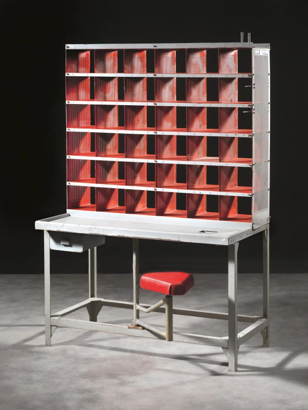      Mobile scrivania, contenitore    - Asta DESIGN E ARTI DECORATIVE DEL '900 - Pandolfini Casa d'Aste