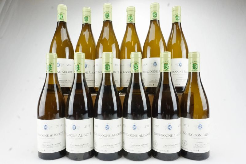      Bourgogne Aligot&eacute; Domaine J. C. Ramonet 2016   - Asta L'Arte del Collezionare - Vini italiani e francesi da cantine selezionate - Pandolfini Casa d'Aste
