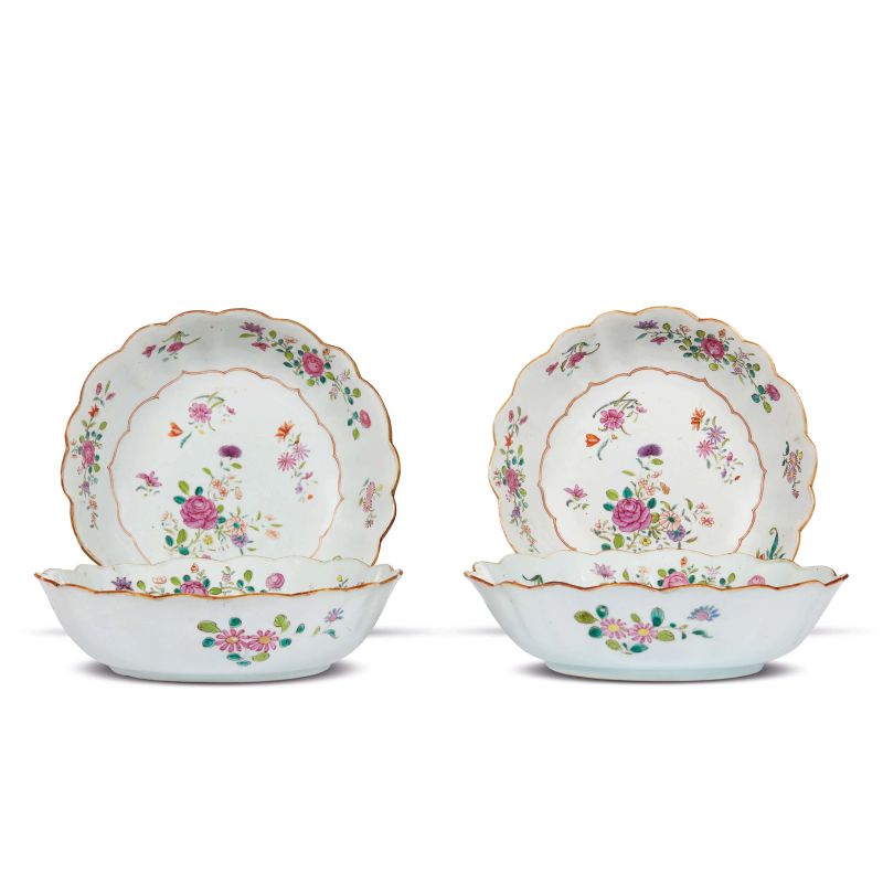 



A GROUP OF FOUR BOWLS, CHINA, QING DYNASTY, 18TH CENTURY  - Auction Asian Art | 东方艺术 - Pandolfini Casa d'Aste