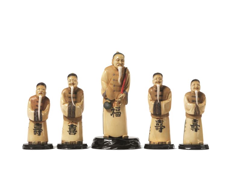 GRUPPO DI CINQUE FIGURE, GIAPPONE, SEC XIX  - Auction Asian Art - Pandolfini Casa d'Aste